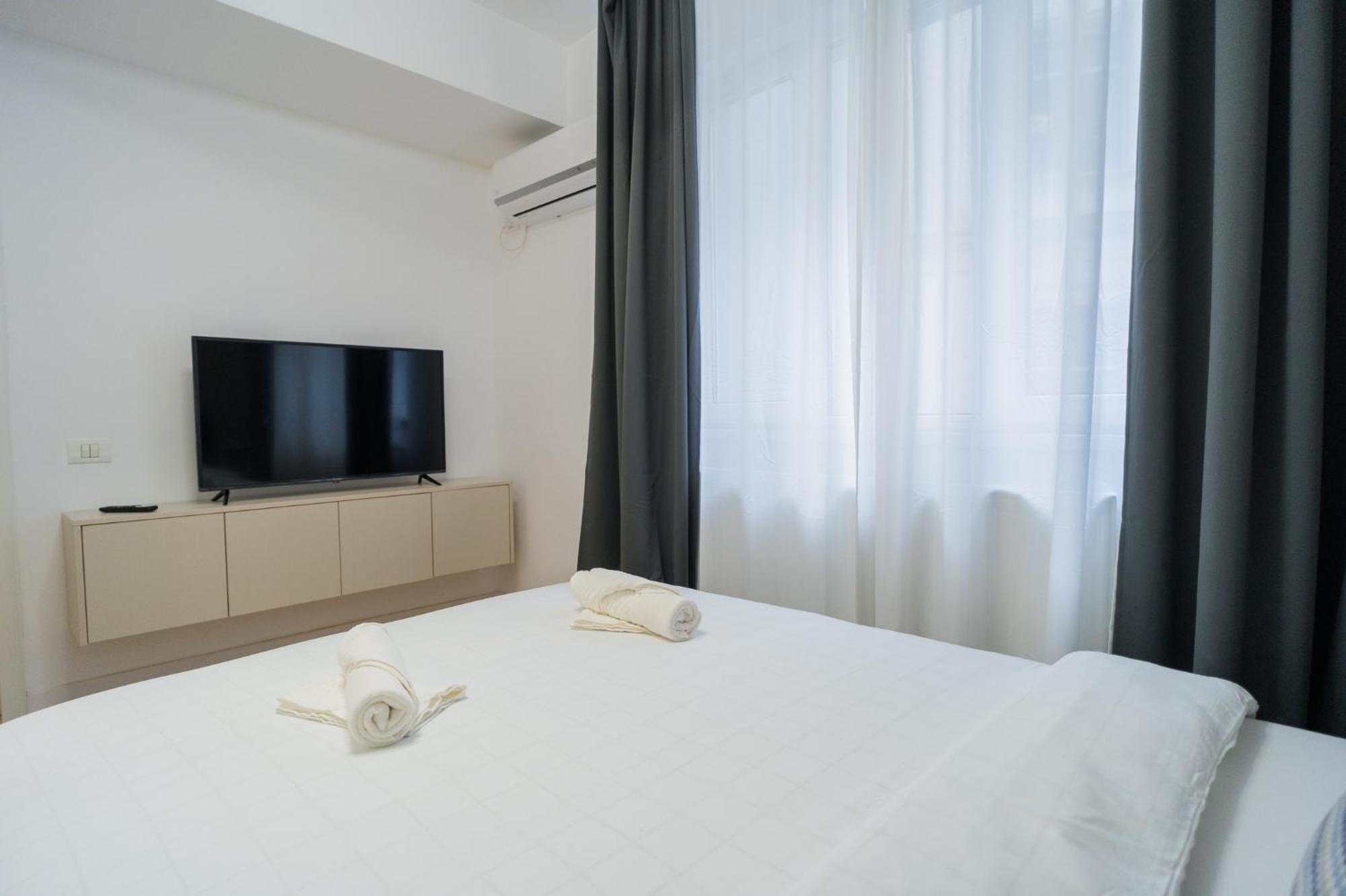 Appartement Elegant Gem Victoriei Avenue à Bucarest Extérieur photo